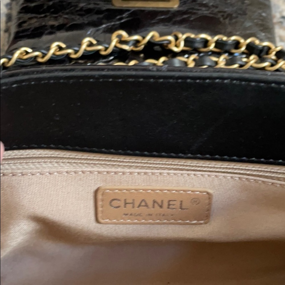 Chanel Black Shoulder Bag - Picture 10 of 13